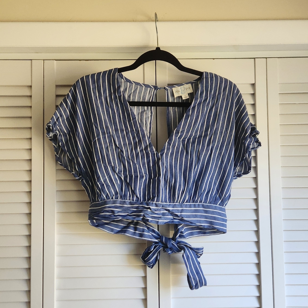 June & ivy Blue Striped Women's Top